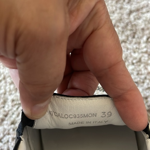 Burberry slip on Authentic don’t ask me to reach out u want make an offer ! - Picture 5 of 8